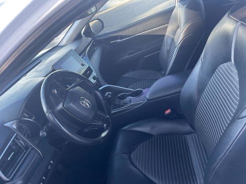 Used 2021 Toyota Camry SE image 17