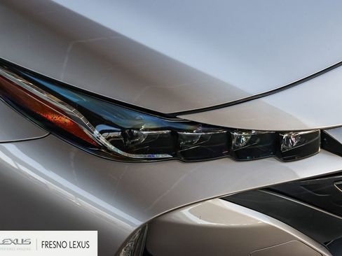 Used 2020 Toyota Prius Prime XLE FWD image 10