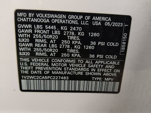 Used 2023 Volkswagen Atlas Cross Sport SE FWD image 33