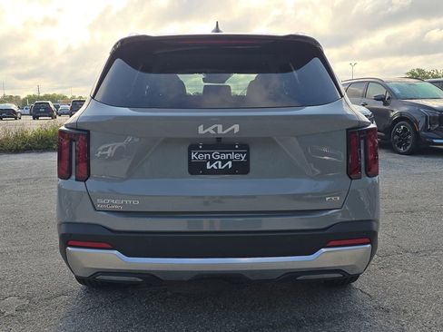New 2026 Kia Sorento EX AWD/4WD image 7