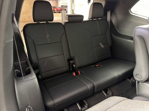 New 2025 GMC Acadia Elevation w/ Elevation Premium Package image 26