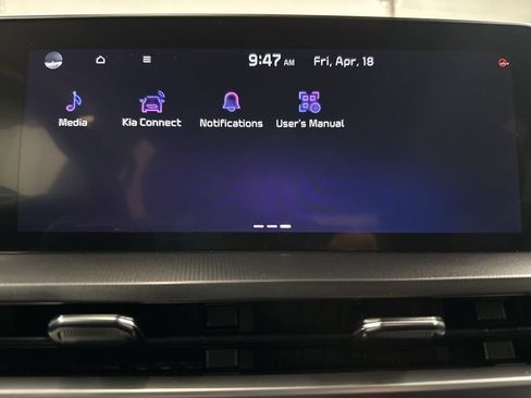 Used 2025 Kia Telluride S image 27