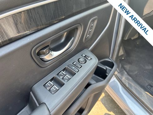 Used 2025 Honda Pilot Elite image 21