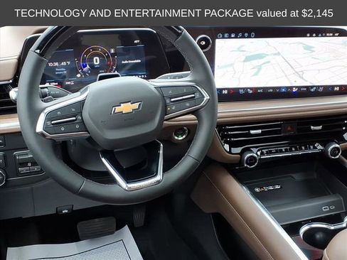 New 2026 Chevrolet Suburban High Country image 7