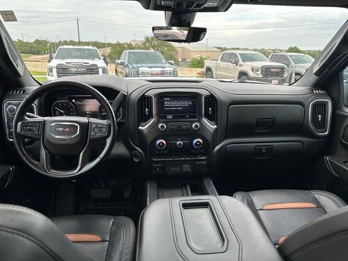 Used 2021 GMC Sierra 1500 AT4 w/ AT4 Premium Package AWD/4WD image 28