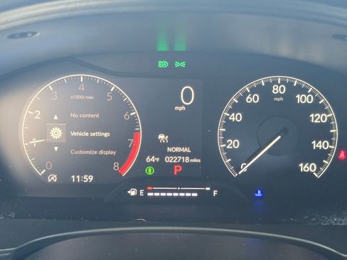 Used 2025 Honda Civic Sport image 6