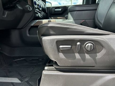 Used 2020 Chevrolet Silverado 1500 High Country w/ Safety Package II AWD/4WD image 29