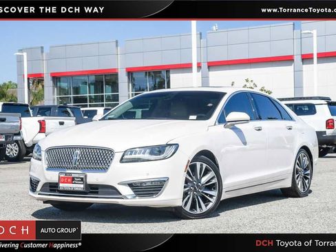 Used 2019 Lincoln MKZ Reserve FWD image 1