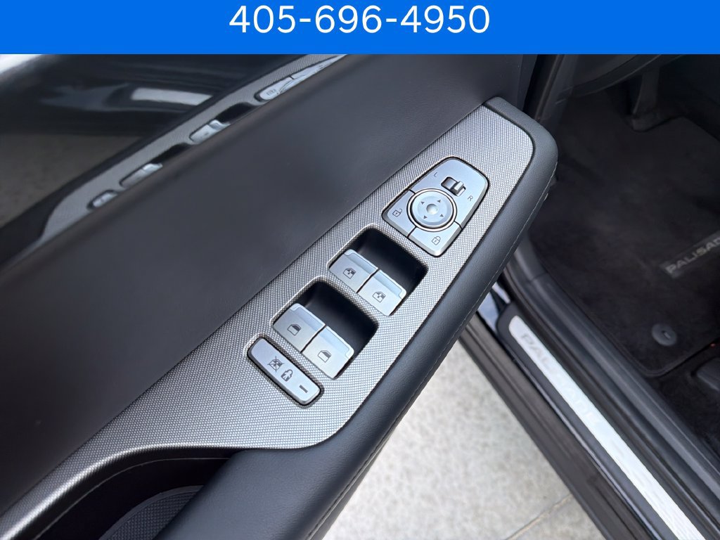 Used 2022 Hyundai Palisade Limited AWD/4WD image 15