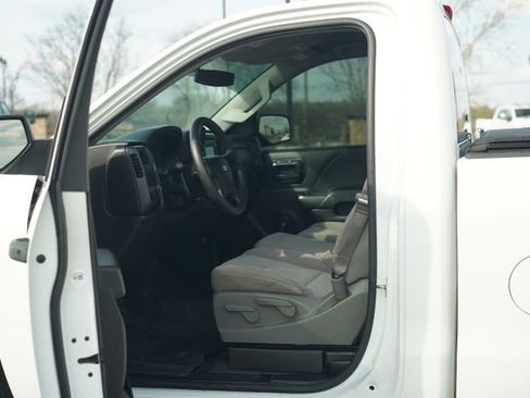 Used 2014 Chevrolet Silverado 1500 W/T w/ Trailering Package image 11