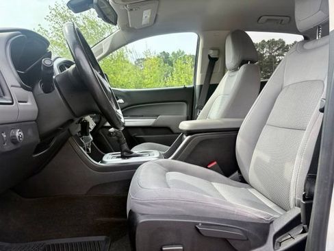 Used 2015 Chevrolet Colorado LT w/ LT Convenience Package RWD image 27