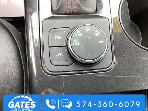 Used 2020 Chevrolet Blazer RS image 35