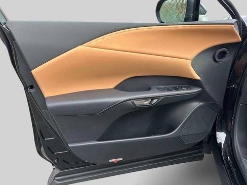 Certified 2024 Lexus RX 350 Premium w/ Accessory Package (Z1) image 12