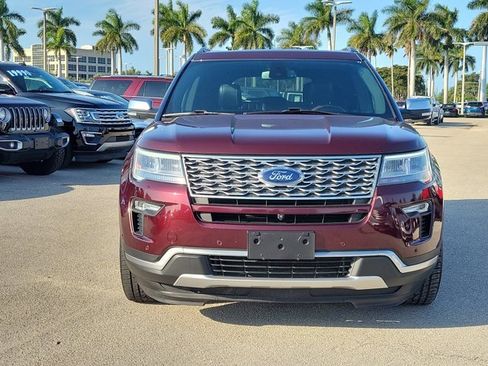 Certified 2018 Ford Explorer Platinum image 2