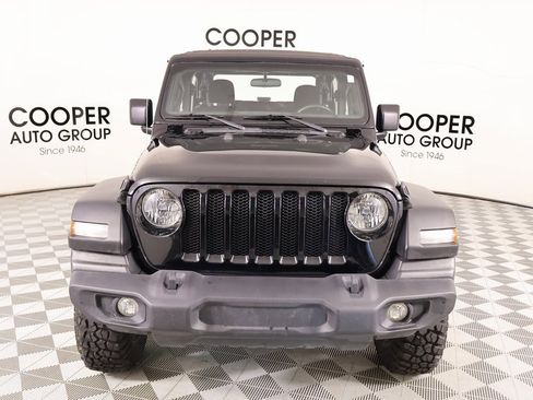 Used 2023 Jeep Wrangler Sport image 8