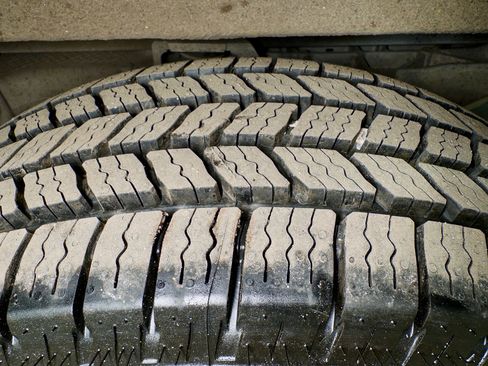 Used 2022 Ford E-Transit 148 High Roof Extended w/ Load Area Protection Package image 31