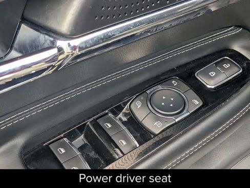 Certified 2023 Lincoln Corsair Standard w/ Equipment Group 101A image 15