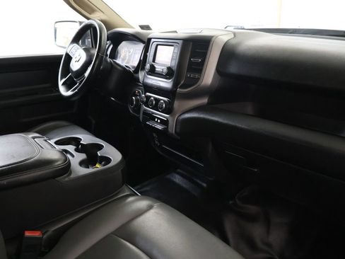 Used 2020 RAM 2500 Tradesman w/ Chrome Appearance Group RWD image 10