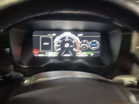 Used 2025 Toyota Tundra Platinum image 32