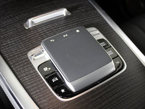 New 2026 Mercedes-Benz G 550 image 27