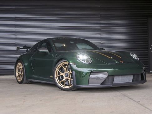 Certified 2026 Porsche 911 GT3 w/ Weissach Package RWD image 9