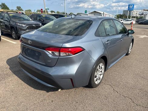 Used 2021 Toyota Corolla LE FWD image 7