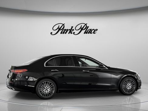 Used 2025 Mercedes-Benz C 300 Sedan image 24