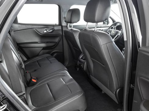 Certified 2023 Chevrolet Blazer LT w/ Sound & Technology Package FWD image 43