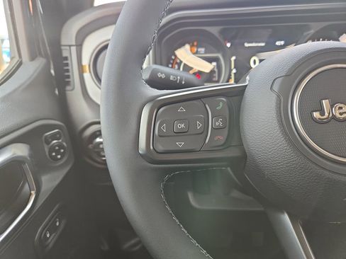 New 2026 Jeep Gladiator Willys image 13