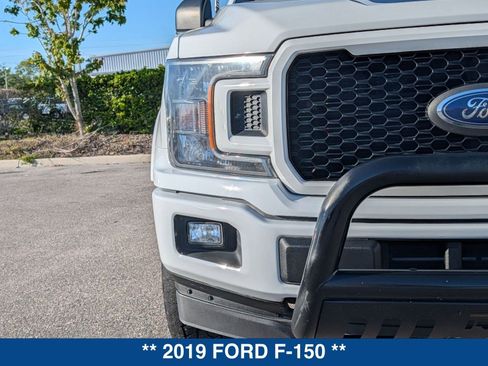 Used 2019 Ford F150 XLT w/ Equipment Group 302A Luxury image 9