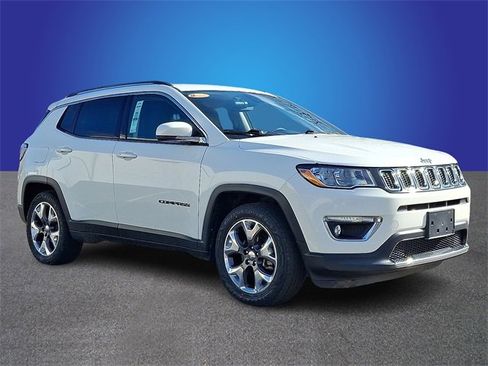 Used 2019 Jeep Compass Limited image 3