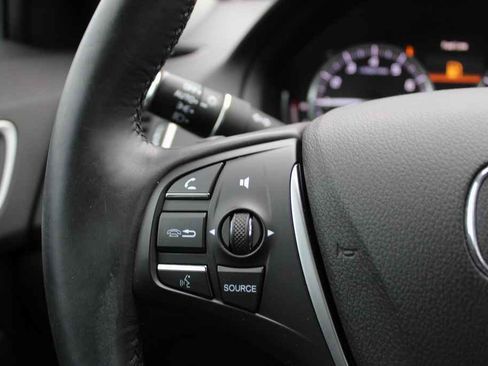 Used 2020 Acura TLX image 18