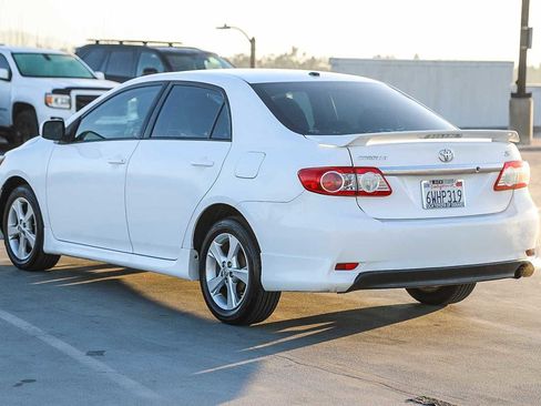 Used 2012 Toyota Corolla S image 7