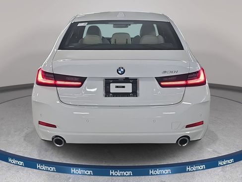 Used 2026 BMW 330i Sedan w/ Premium Package RWD image 5