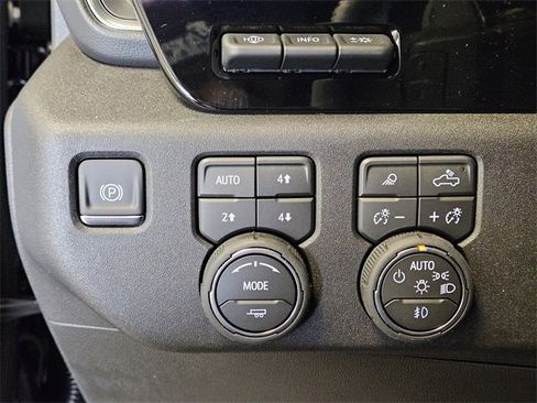 New 2026 Chevrolet Silverado 1500 High Country image 25