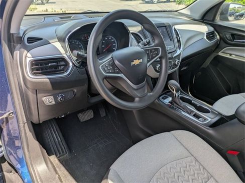 Used 2022 Chevrolet Equinox LS image 8