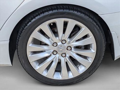 Used 2014 Acura RLX w/ Advance Package FWD image 24