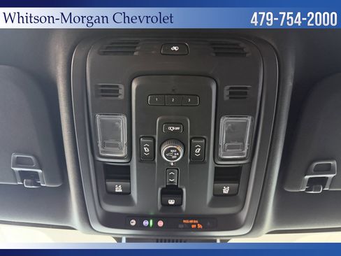 Used 2024 GMC Yukon Denali Ultimate image 32