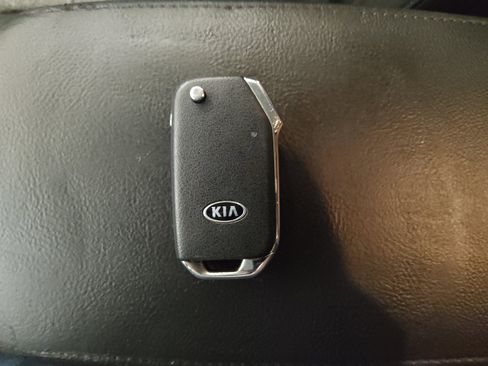 Used 2021 Kia Soul S FWD image 32