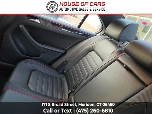 Used 2015 Volkswagen Jetta GLI SE FWD image 38