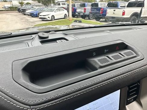 Certified 2025 Ford Bronco Outer Banks AWD/4WD image 23