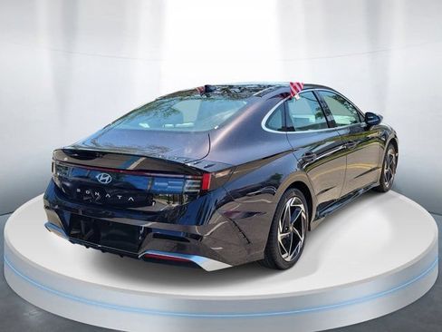 Certified 2025 Hyundai Sonata SEL FWD image 2
