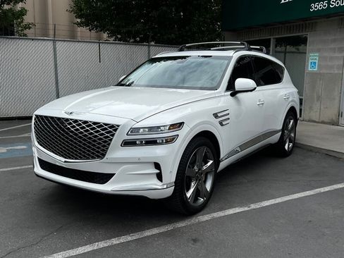 Used 2023 Genesis GV80 2.5T w/ Prestige Package AWD/4WD image 3