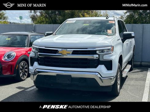 Used 2023 Chevrolet Silverado 1500 LT w/ Protection Package AWD/4WD image 1