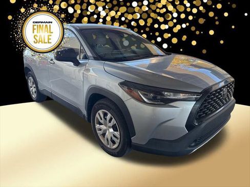 Certified 2023 Toyota Corolla Cross L image 7