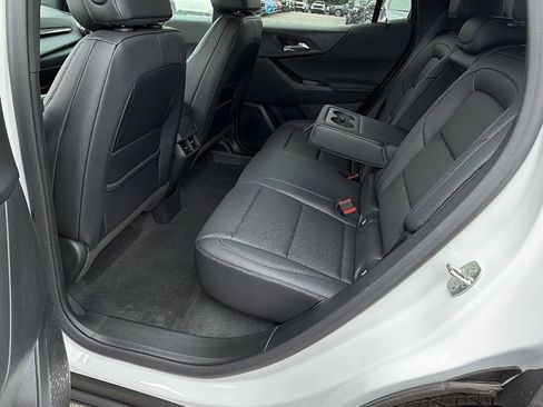 New 2026 Chevrolet Equinox LT w/ Convenience Package II FWD image 16
