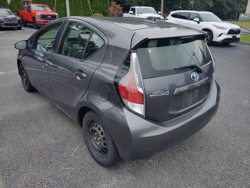 Used 2015 Toyota Prius C Three FWD image 3