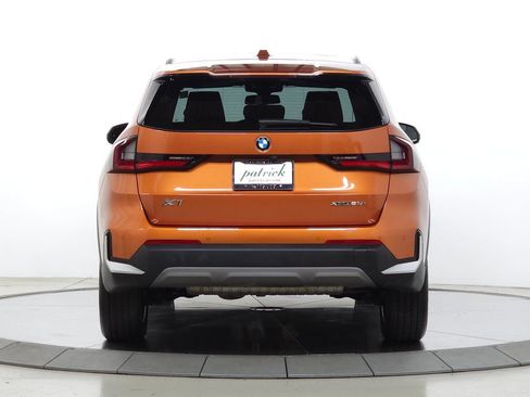 Used 2023 BMW X1 xDrive28i w/ Premium Package AWD/4WD image 6