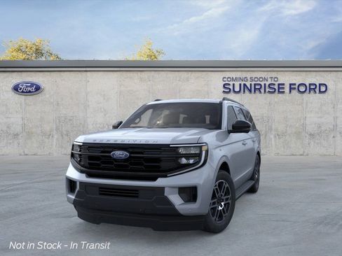 New 2026 Ford Expedition Active RWD image 2