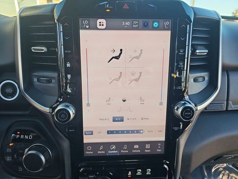 New 2026 RAM 1500 4x4 Crew Cab image 20